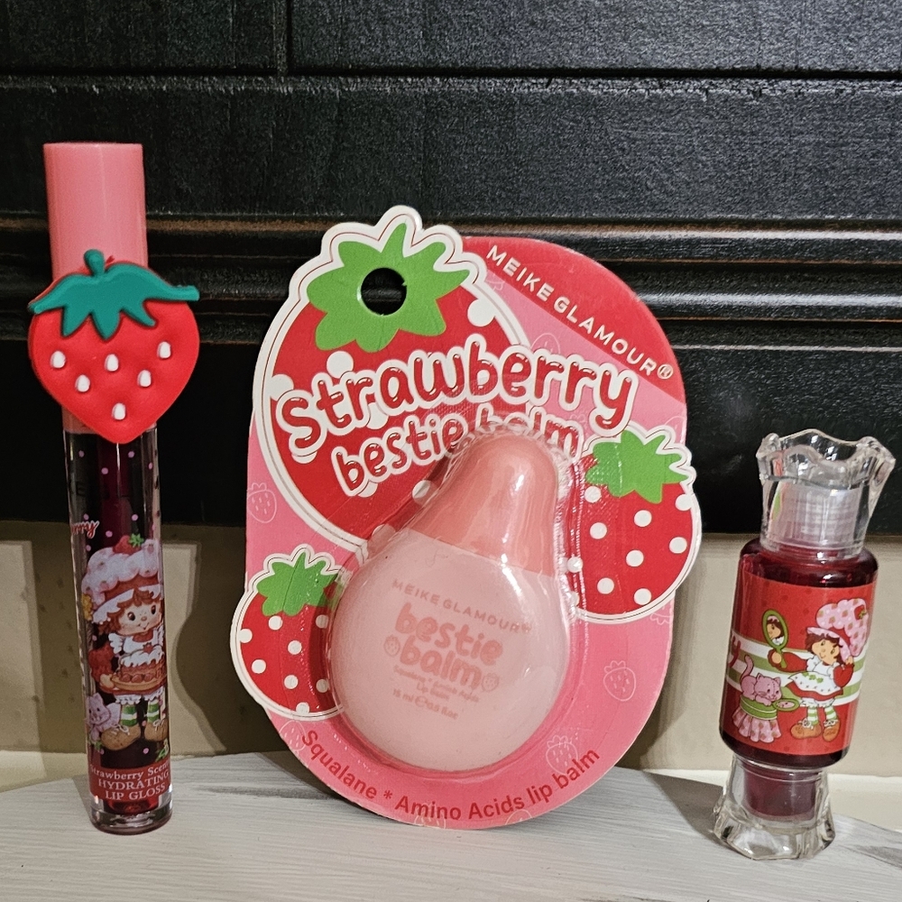 Bundle Of Three (3) Strawberry Lippies
